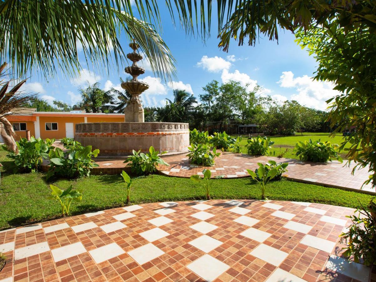 Hotel Hacienda Ixtlan 코수멜 외부 사진